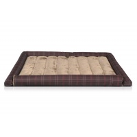 SCRUFFS Balmoral Лежак в багажник коричневый 100х70см